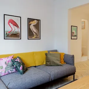 Holiday home Bright & Airy 2bd - 10 Mins Walk To Chelt Centre!, Cheltenham